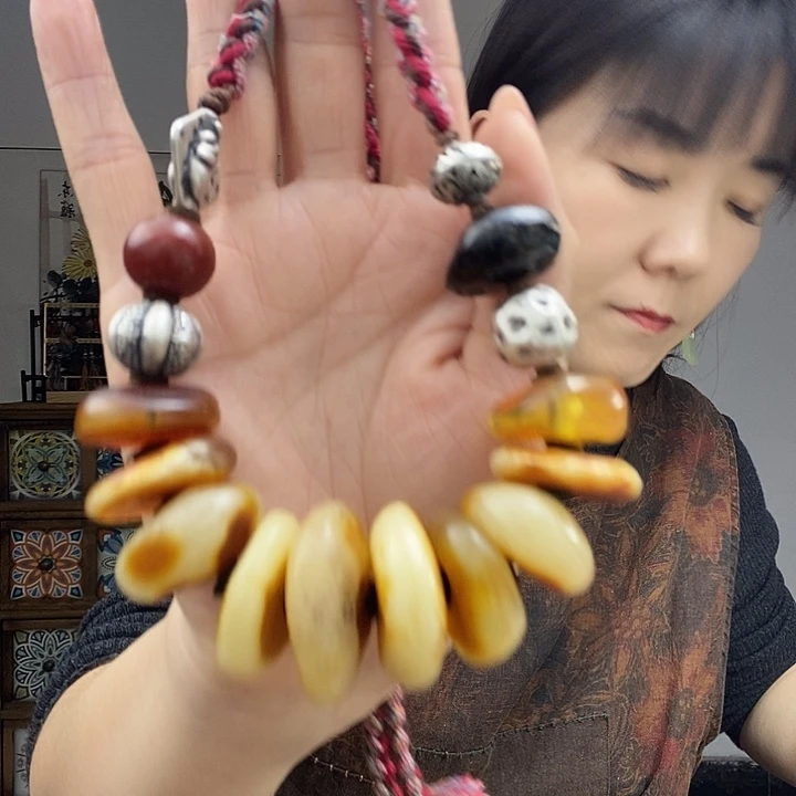 蜜蜡项链未镶嵌项链