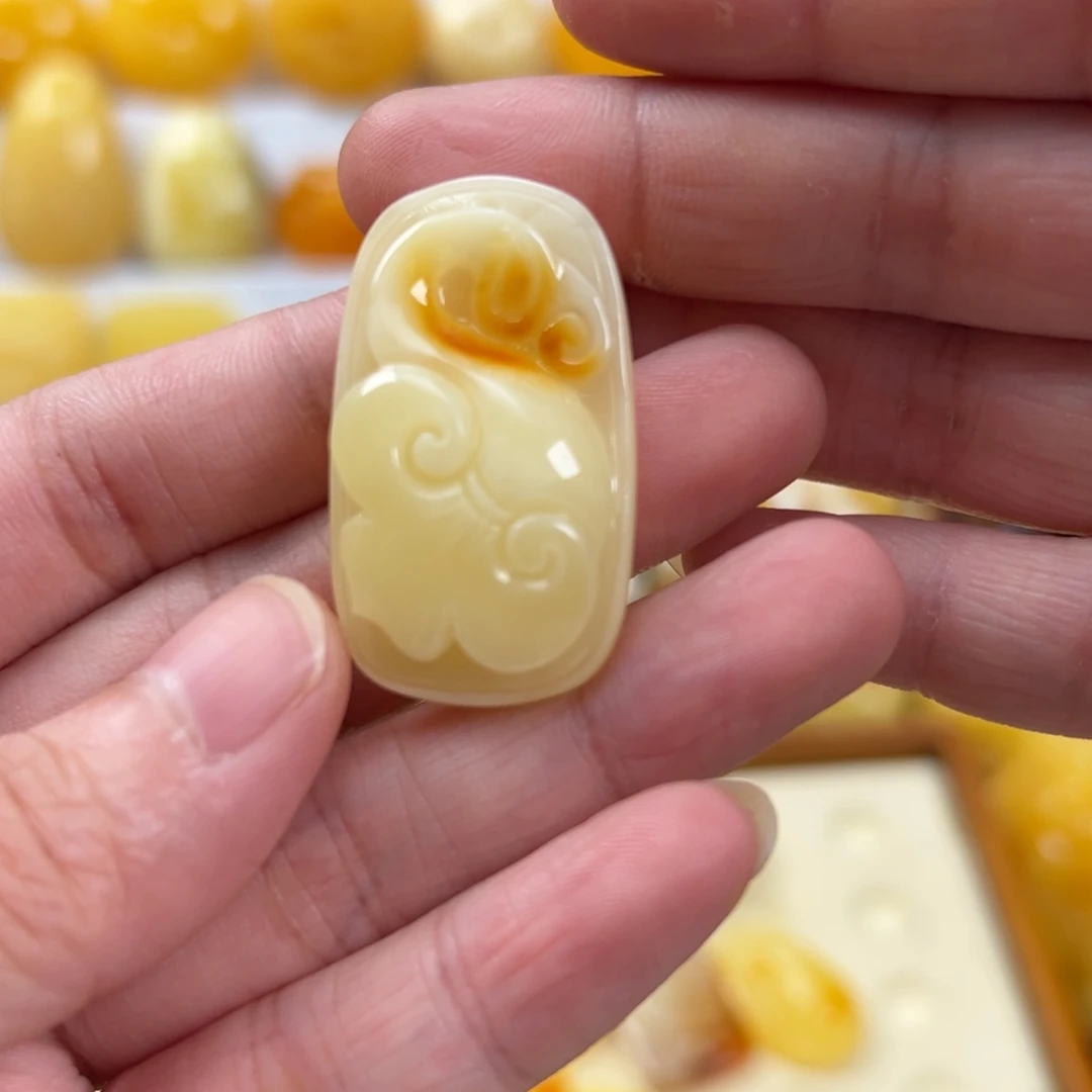 未镶嵌颈饰蜜蜡蜜蜡