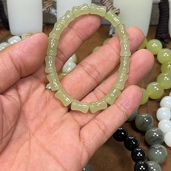 未镶嵌手链和田玉