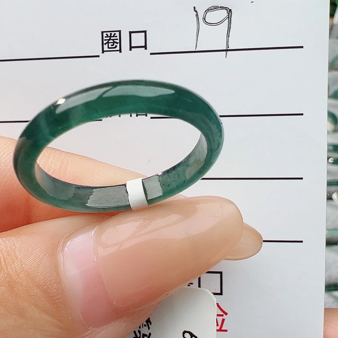 未镶嵌戒指翡翠翡翠