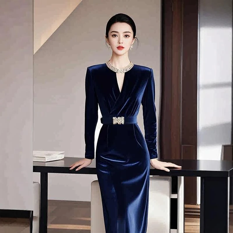 XOQ2025年时尚修身高级感气质长裙气场强大小香风蓝色连衣裙女