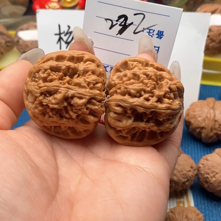 文玩核桃把件222号41平谷粗筋