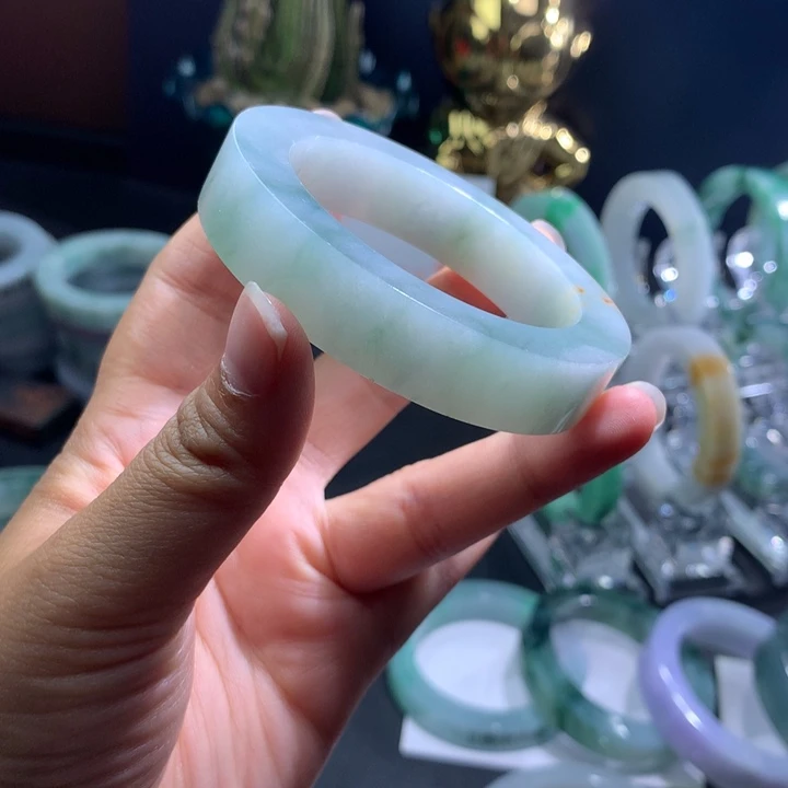 定制翡翠未镶嵌缅甸翡翠缅甸a货翡翠手镯