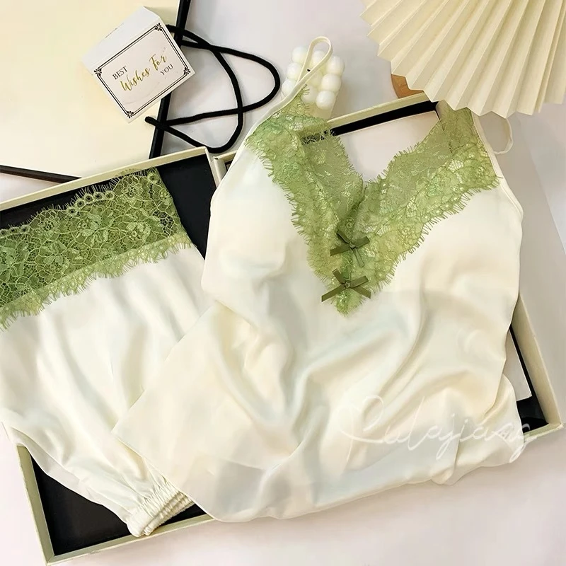 冰丝睡衣女夏季纯欲吊带短裤家居服套装睡衣女带胸垫蕾丝性感睡衣