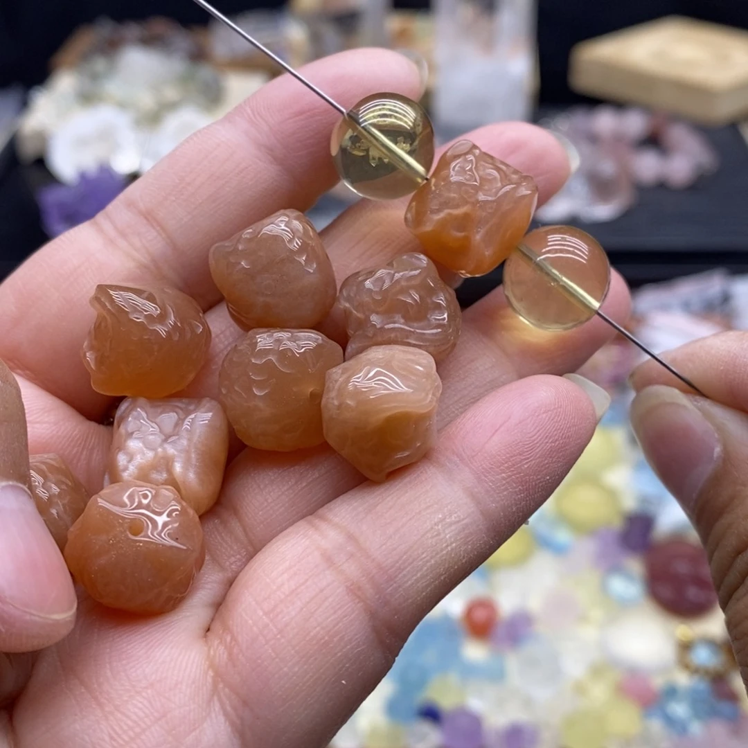 醒狮太阳卡13未镶嵌水晶