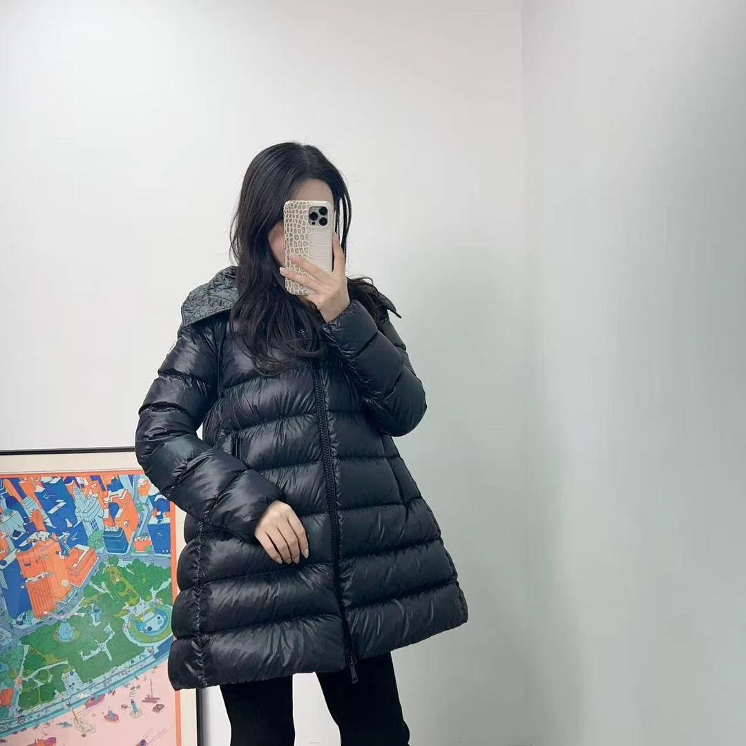 95新 MONCLER 羽绒服长款2码黑色/251205LXYLZ02