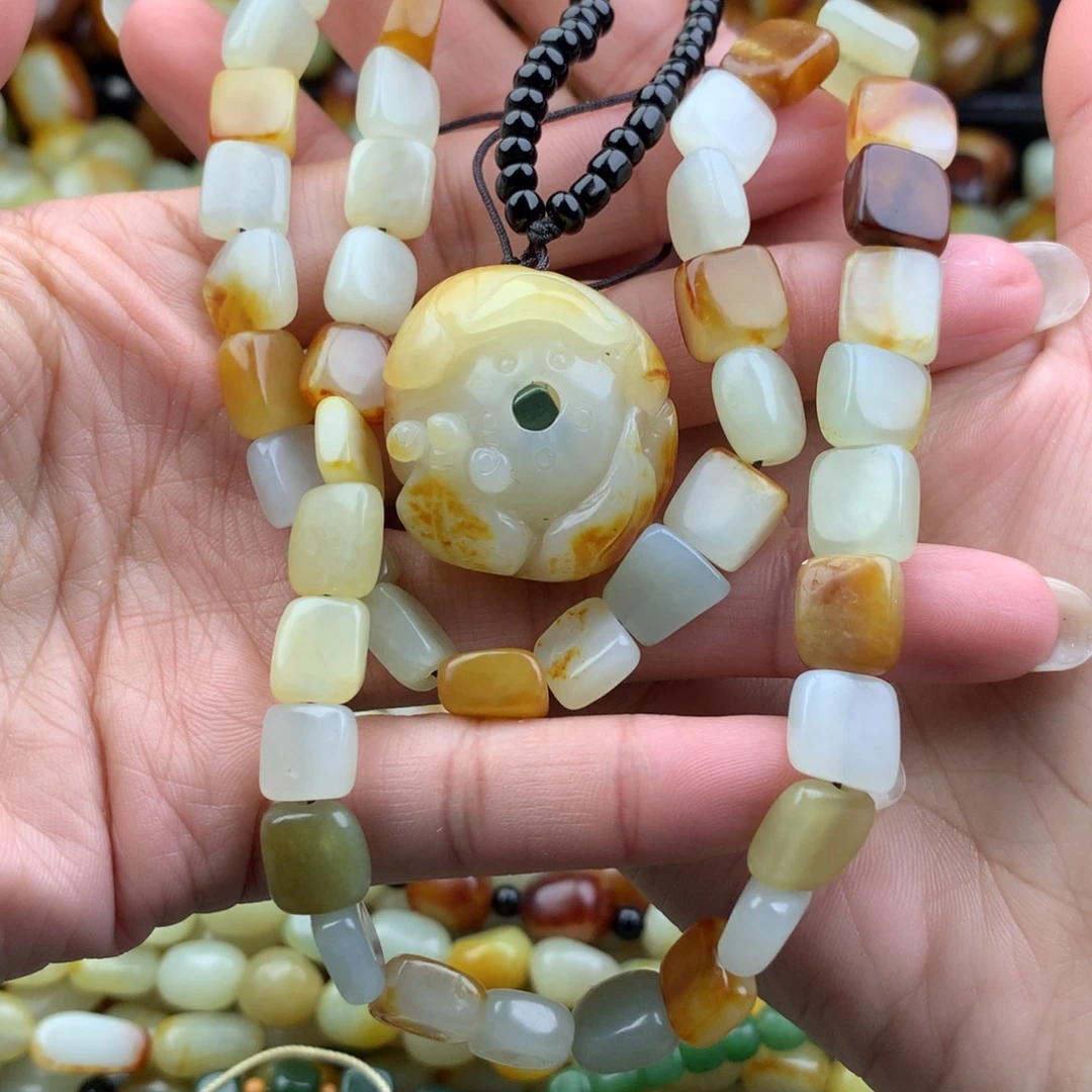 和田玉未镶嵌手链