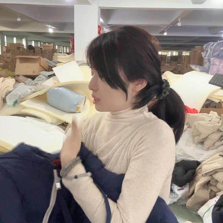 藏蓝色无帽J家嘎嘎服