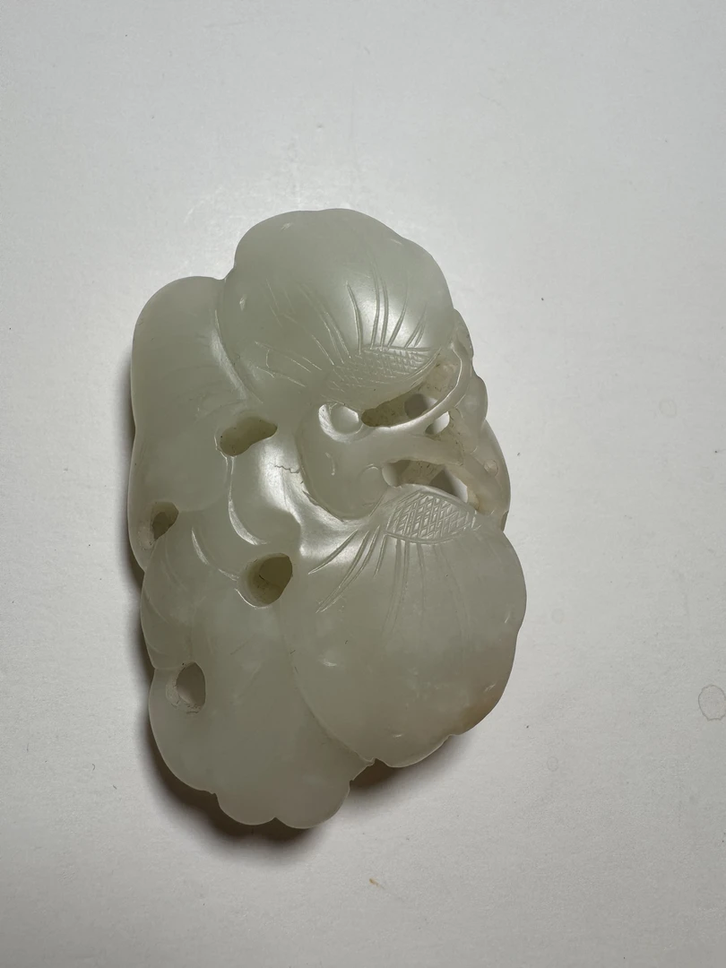 和田白玉蝴蝶玉饰