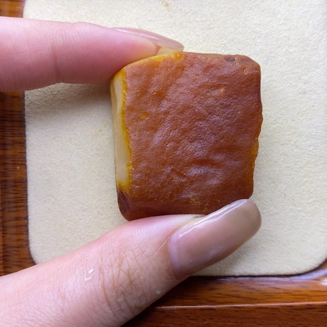 未镶嵌定制蜜蜡陈