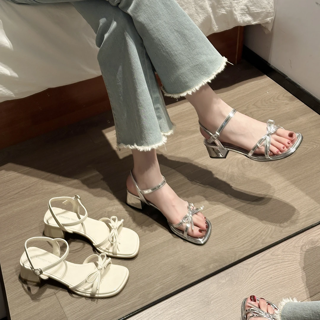 贾不假凉鞋女款2025新款夏季流行配裙子仙女风韩系高跟鞋百搭小众