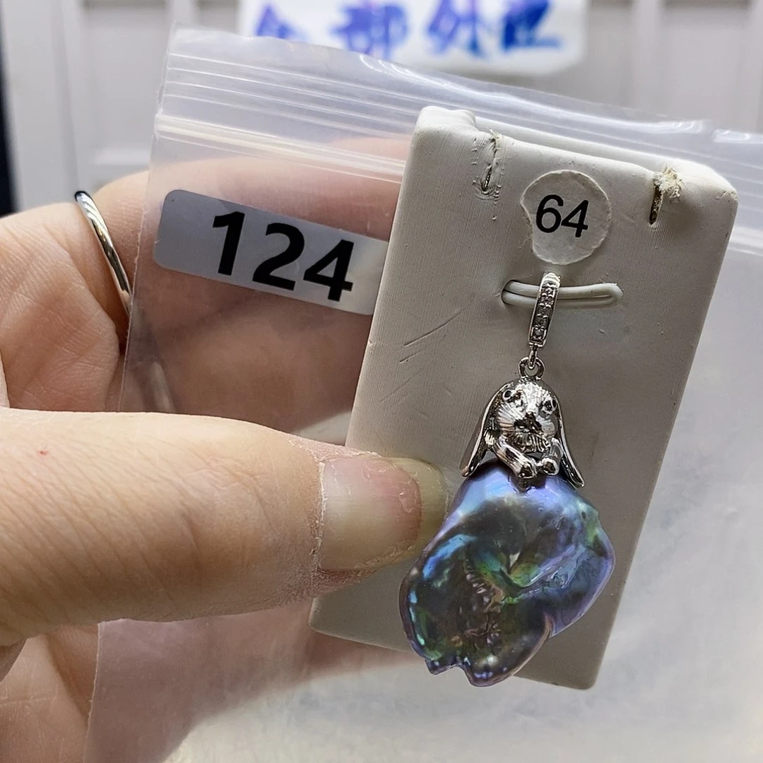 颈饰合金淡水珍珠