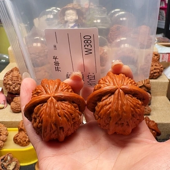 就***玩文玩核桃吊坠文玩核桃三棱四棱蛇头蛇王