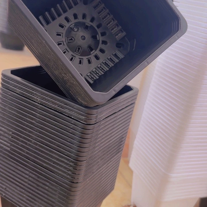 120黑方盆11公分高8公分12个