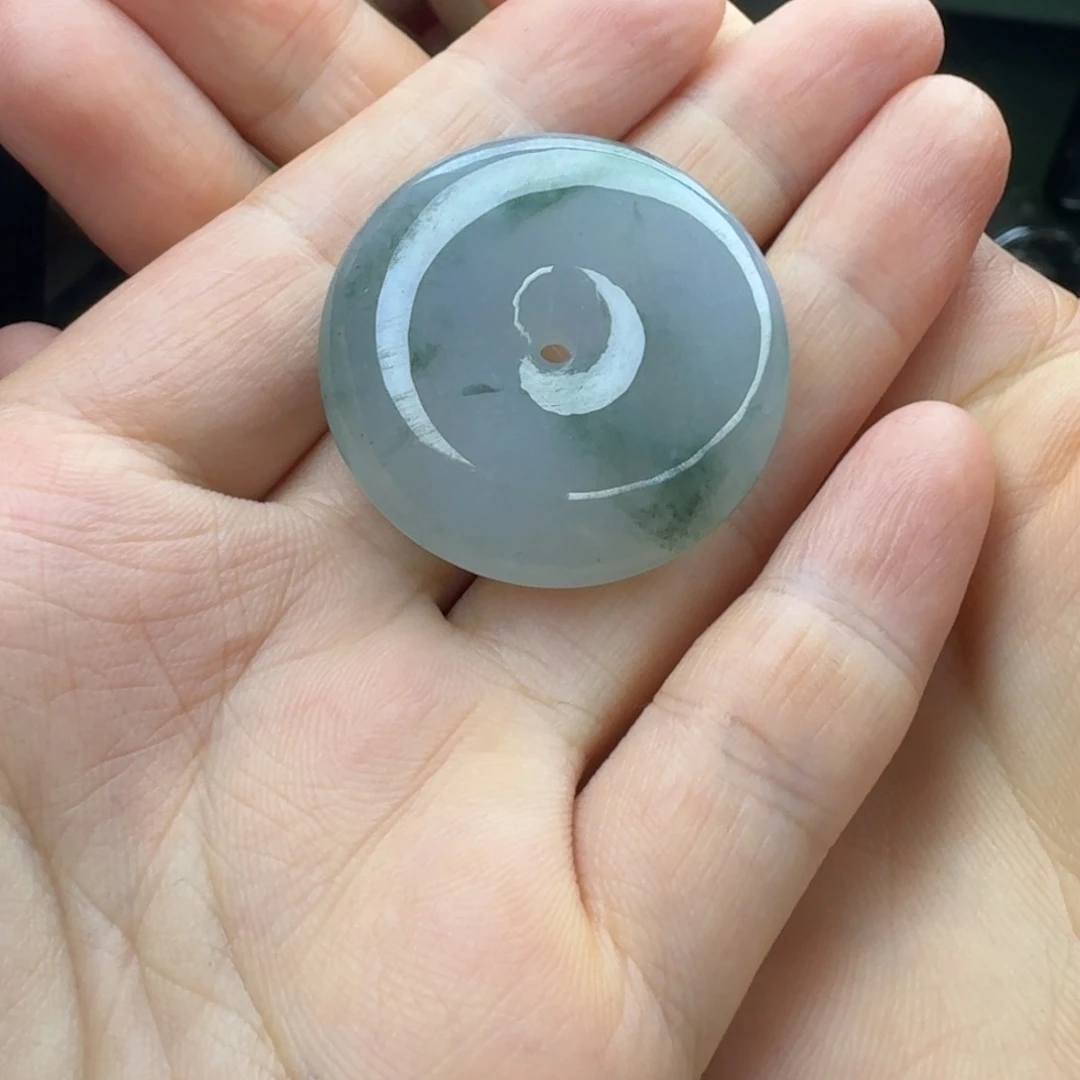 味***)颈饰未镶嵌翡翠平安扣，配顶珠