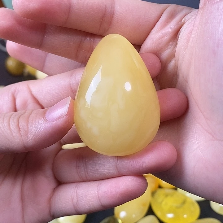 琥珀未镶嵌裸石水滴