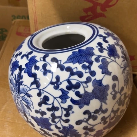 瓷片微瑕。。。。。。。。