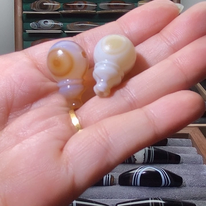 晨****玛瑙/玉髓未镶嵌吊坠(不含链)