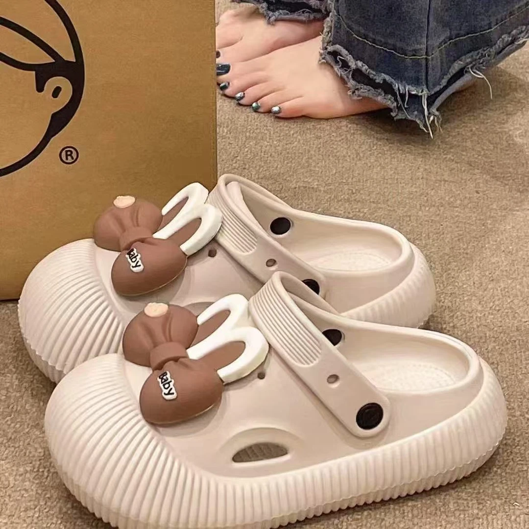 2025新款洞洞鞋女夏季外穿时尚踩屎感厚底包头防滑家居凉拖