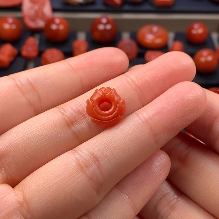 南红玛瑙未镶嵌莲花背云12MM+