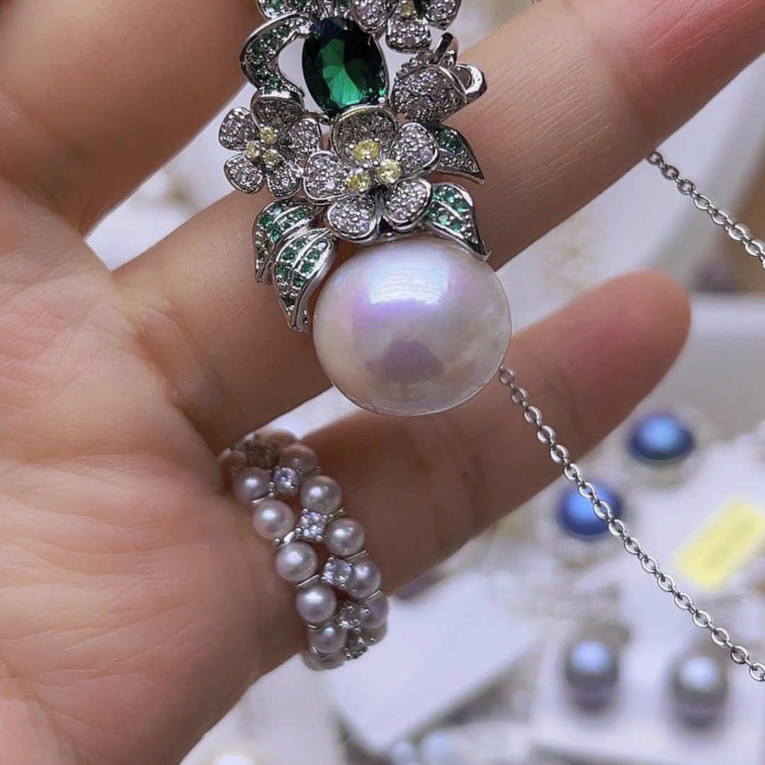 未镶嵌吊坠或者耳钉淡水珍珠