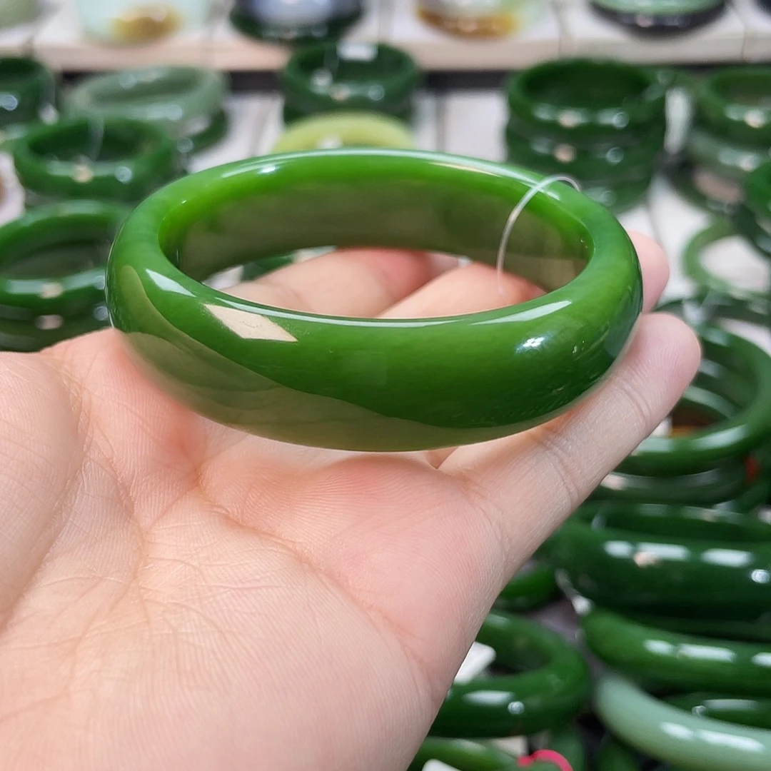 和田玉（碧玉）手镯未镶嵌