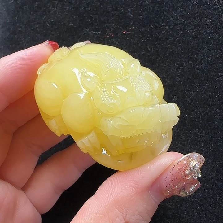 蜜蜡珠宝奇石未镶嵌