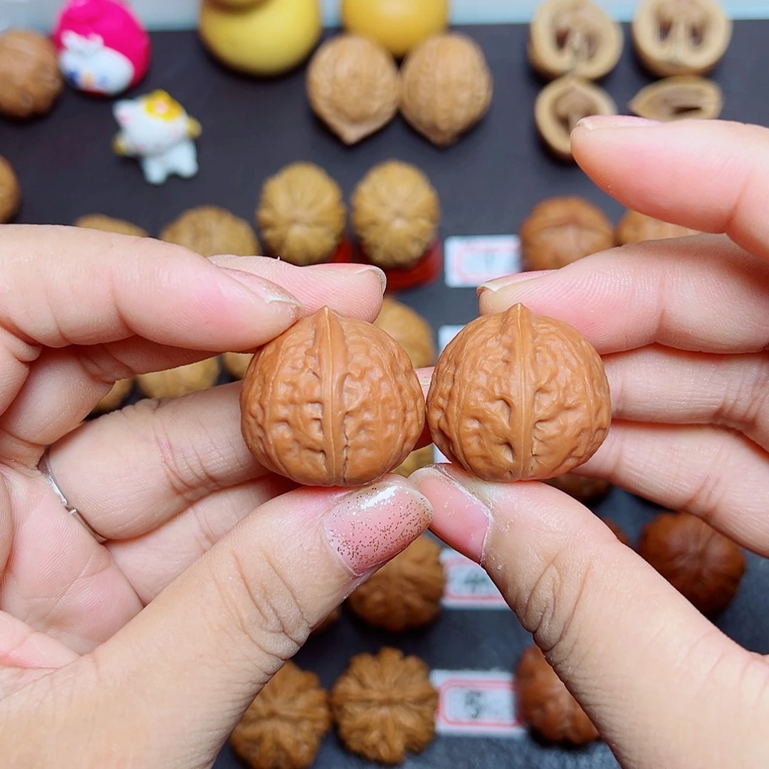 a***文玩核桃把件27尺夜明珠