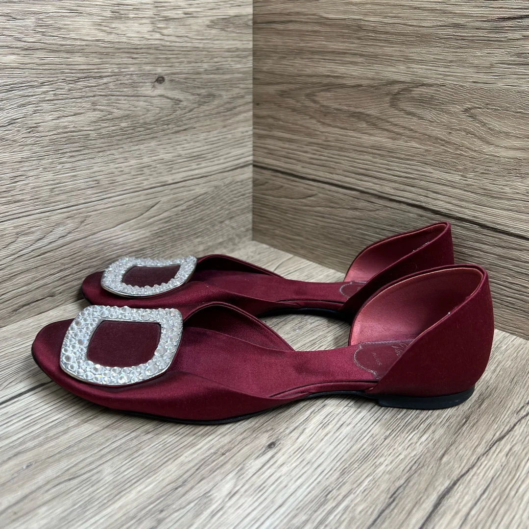 95新 Roger Vivier/罗杰·维威耶 RV 红绸缎方钻平底鞋 34.5码