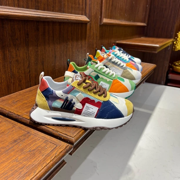 2025夏季新款低帮舒适运动休闲时尚百搭透气男款潮鞋