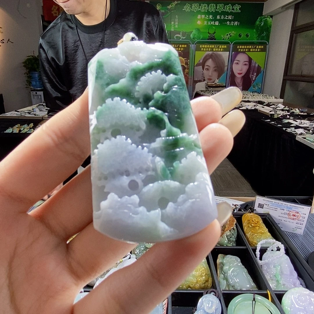 颈饰未镶嵌翡翠翡翠