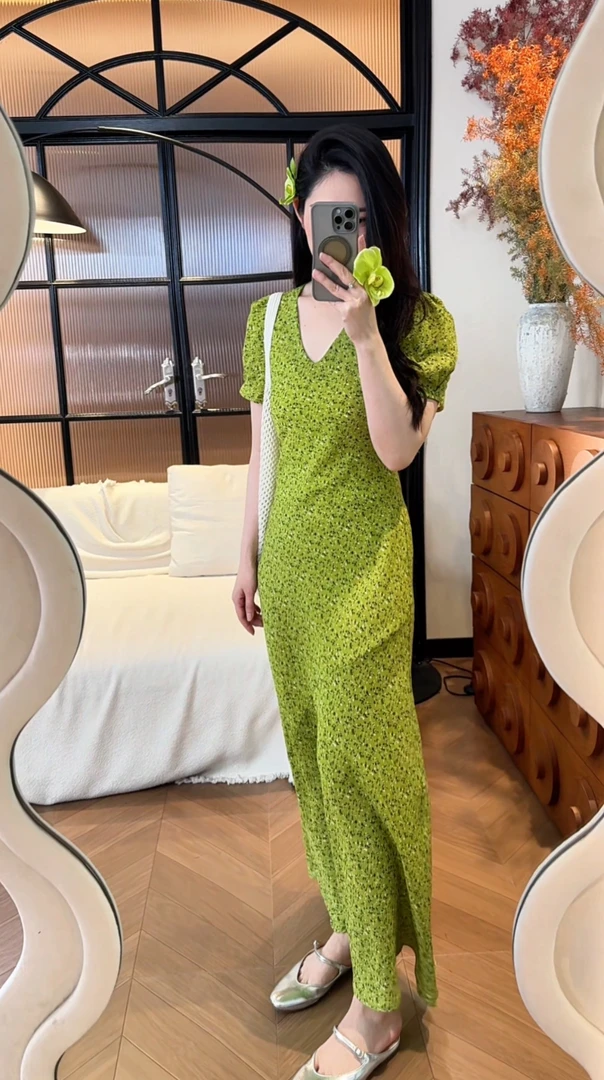 少量现！ 【绿草如茵】春夏季法式复古斜裁显瘦遮肉短袖优雅连衣裙