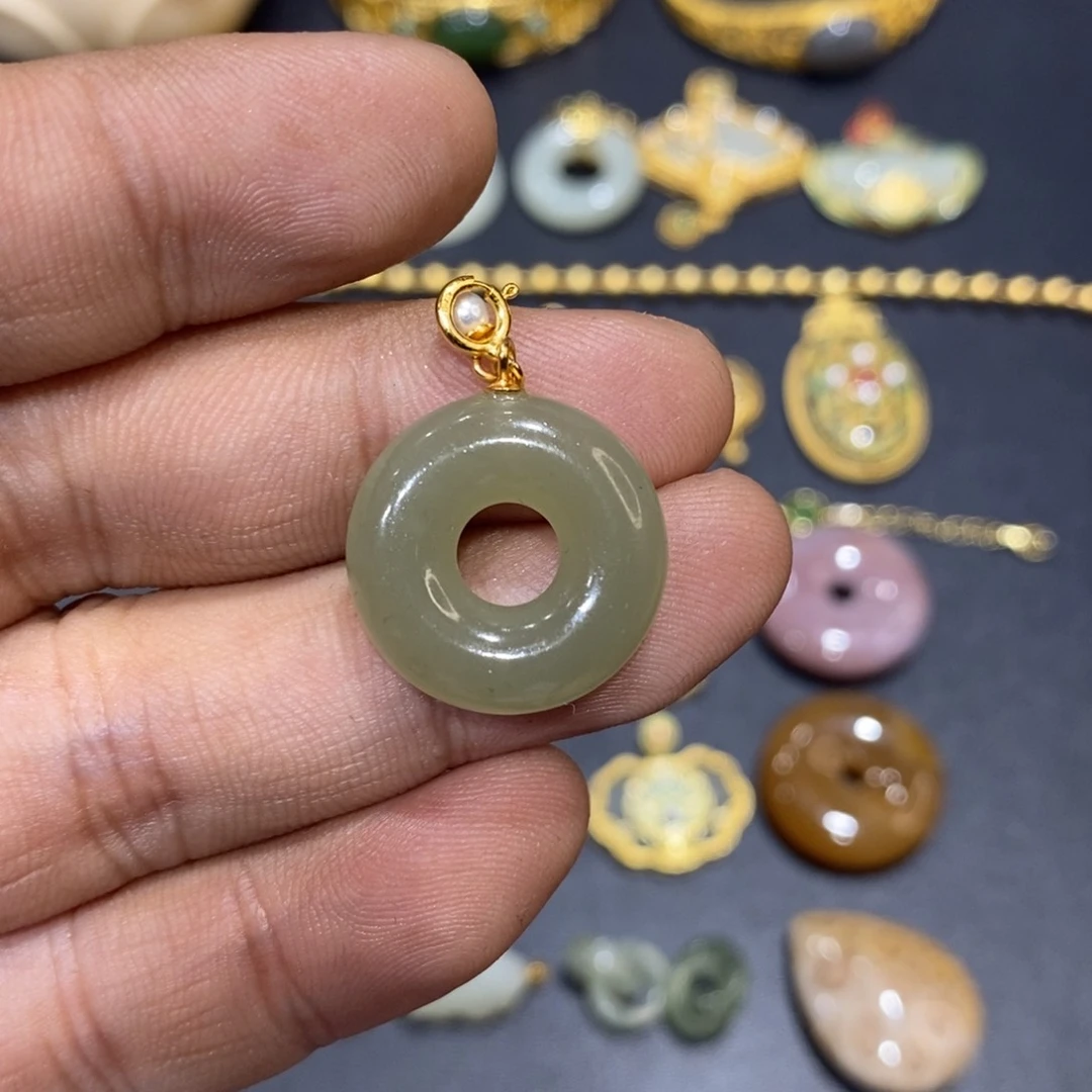 和田玉颈饰银S925镀金镶嵌