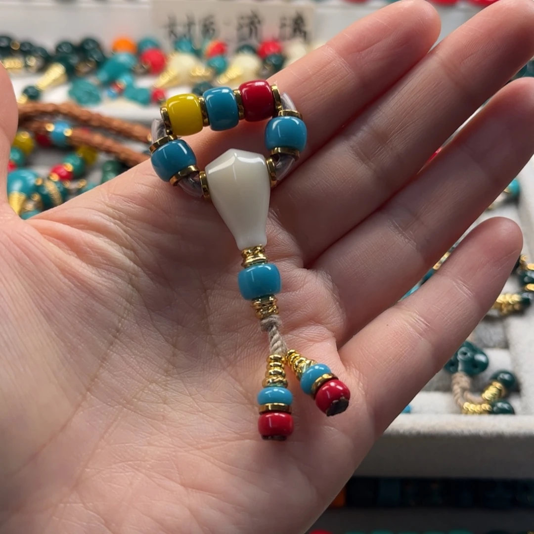 随***性琉璃颈饰琉璃配饰