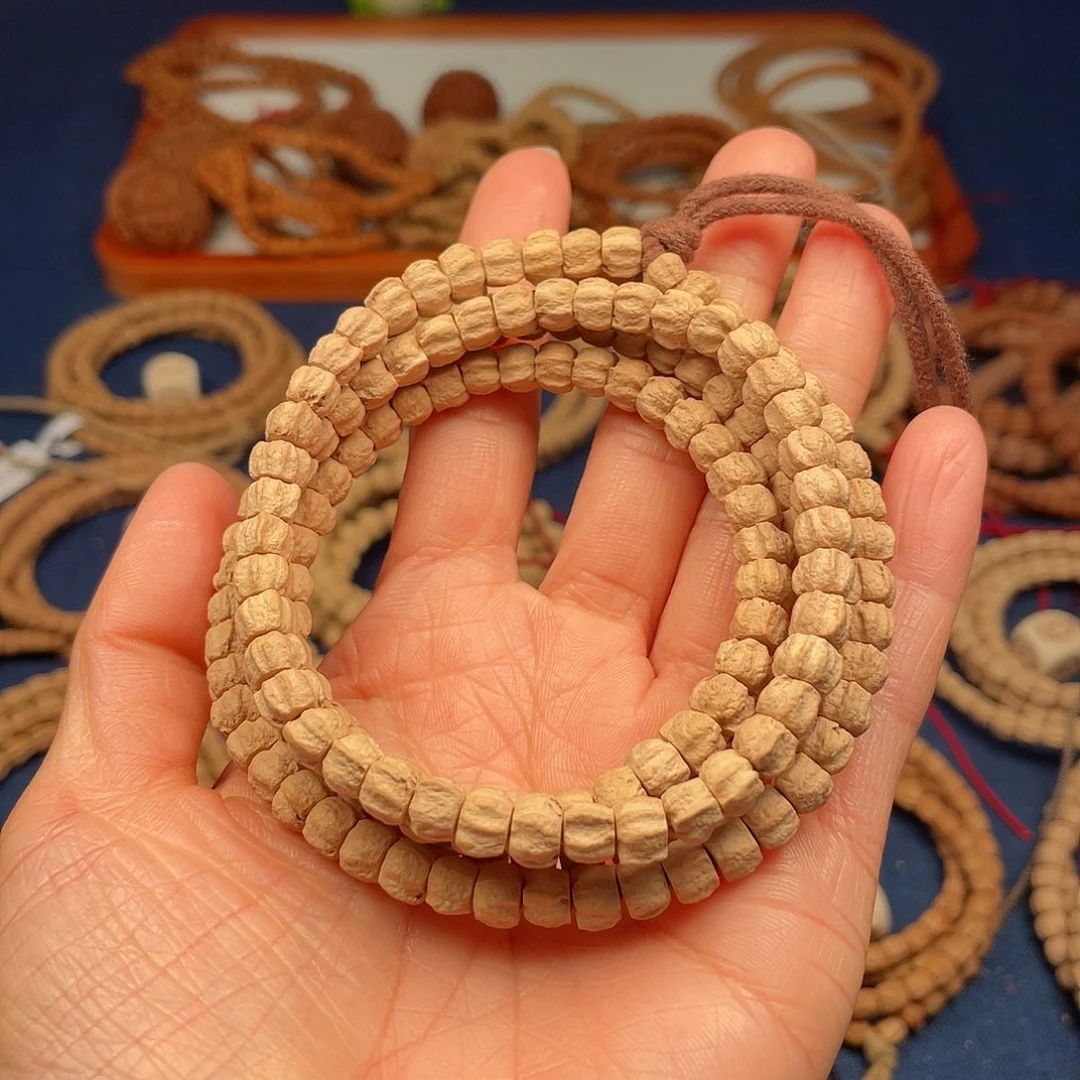 柏香籽/百香籽吊坠