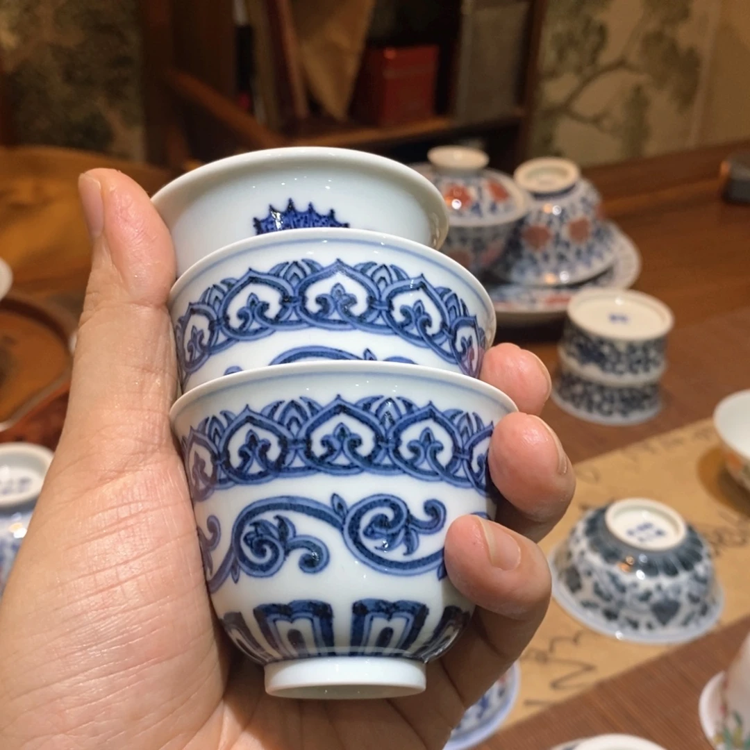 J***O三只宝相一起开播福利景德镇纯手绘茶器三只