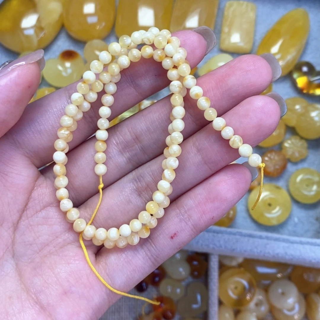 蜜蜡颈饰未镶嵌白链子