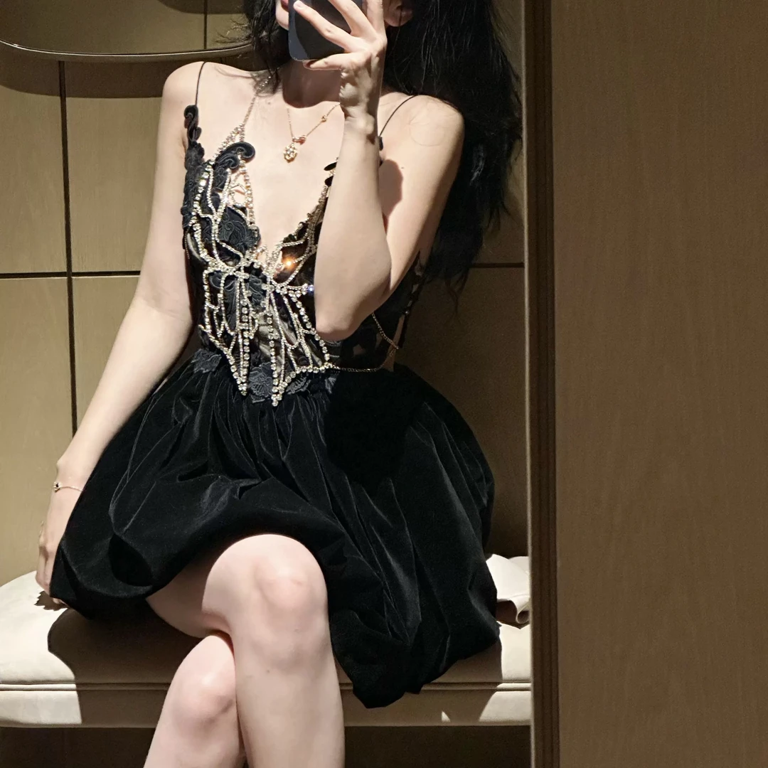 【清仓速发】CBY【冬日小精灵】刺绣连衣裙