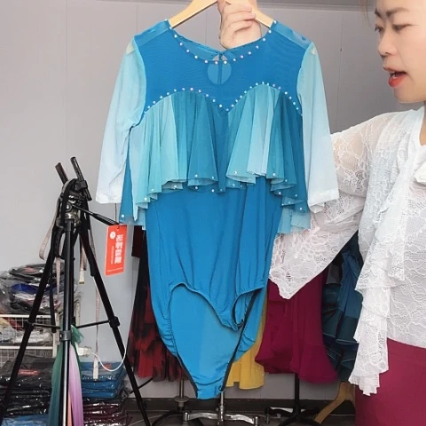 XL。