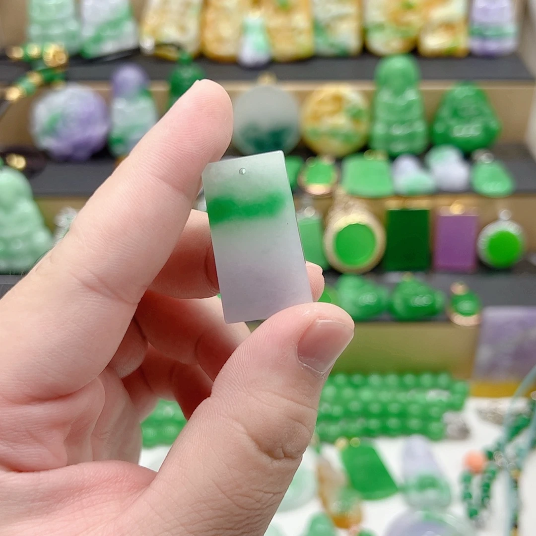 翡翠银S925镶嵌吊坠(赠链)