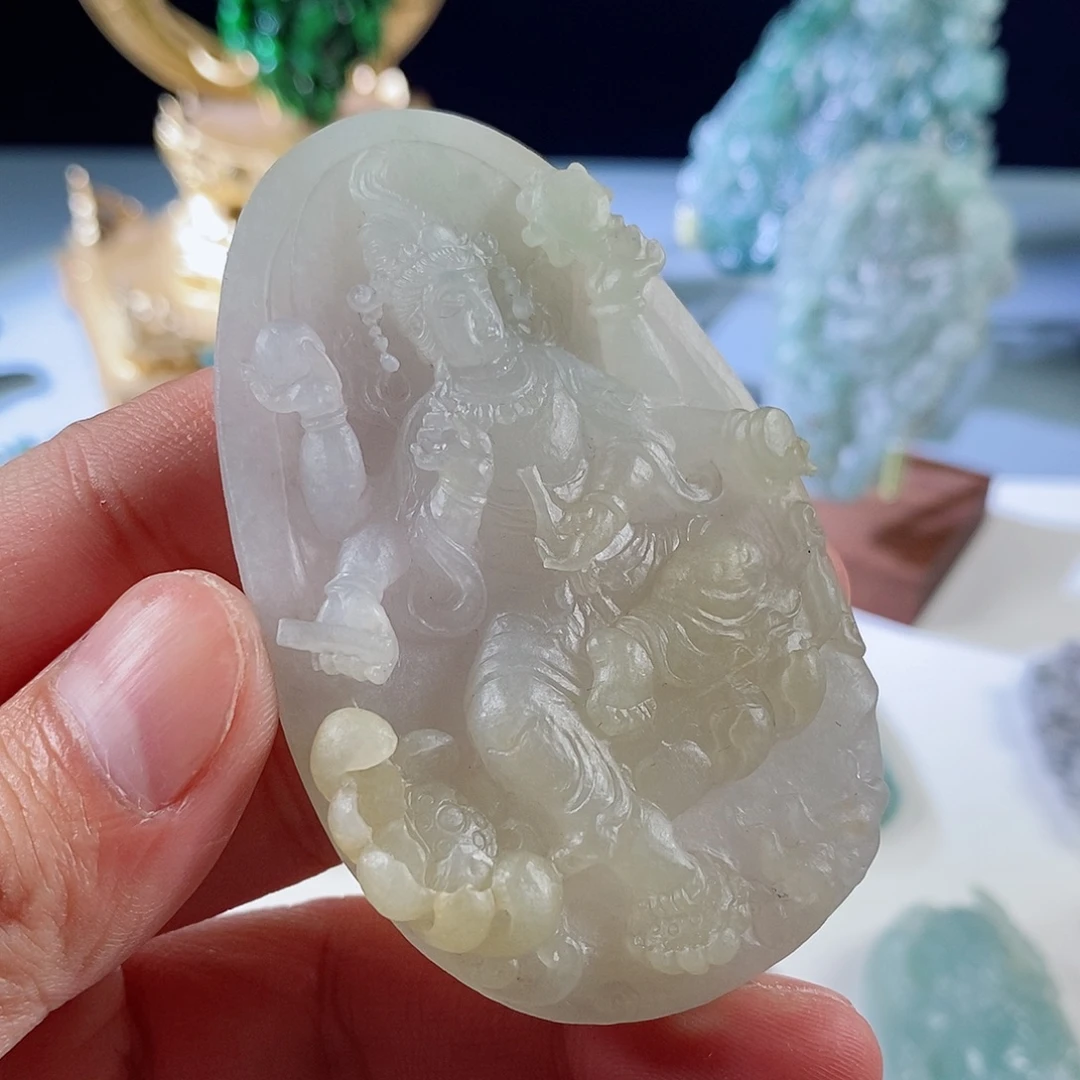 定制翡翠未镶嵌缅甸天然翡翠千手观音