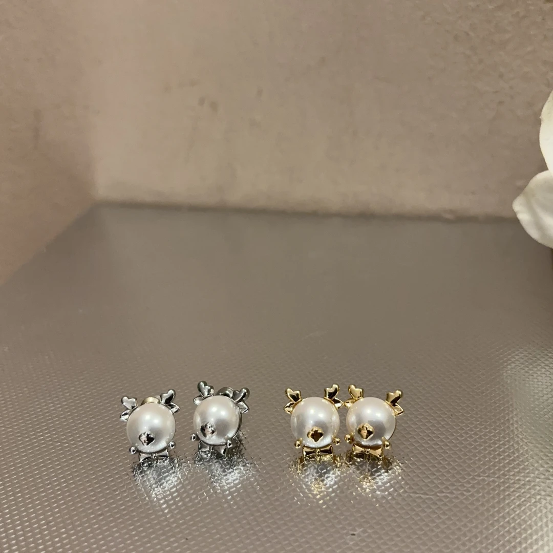 铜合金耳饰 设计款卡通耳钉R955