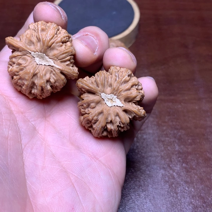 把件文玩核桃密纹