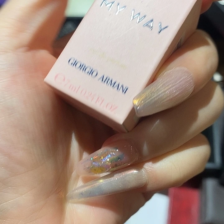 萱***夜中古饰品香水沐浴露持久留香