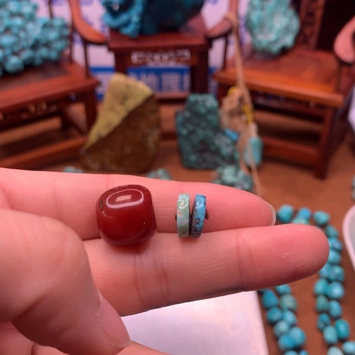 玛瑙/玉髓原矿未镶嵌天****汇