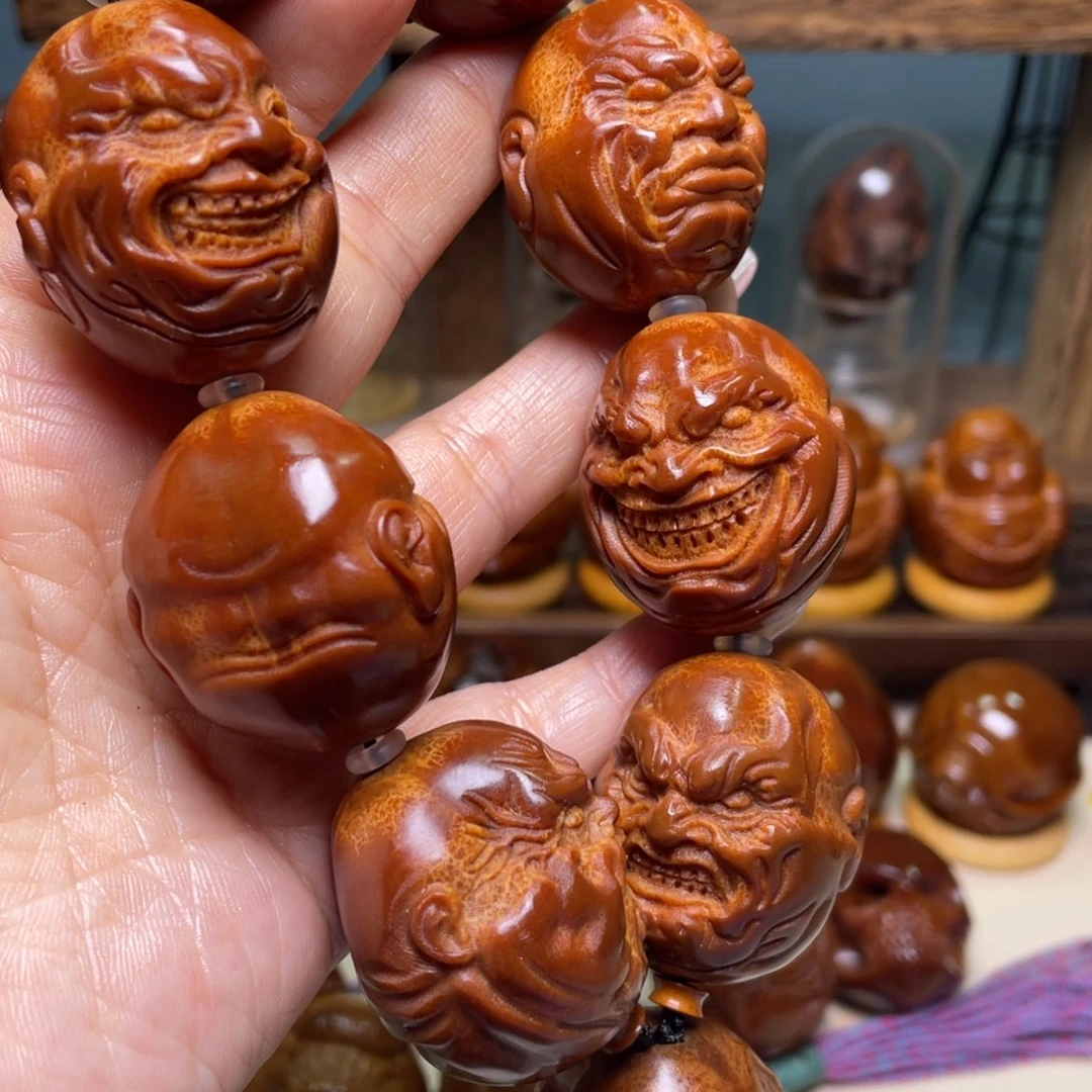 佛螺菩提吊坠雨*恶僧手持一条