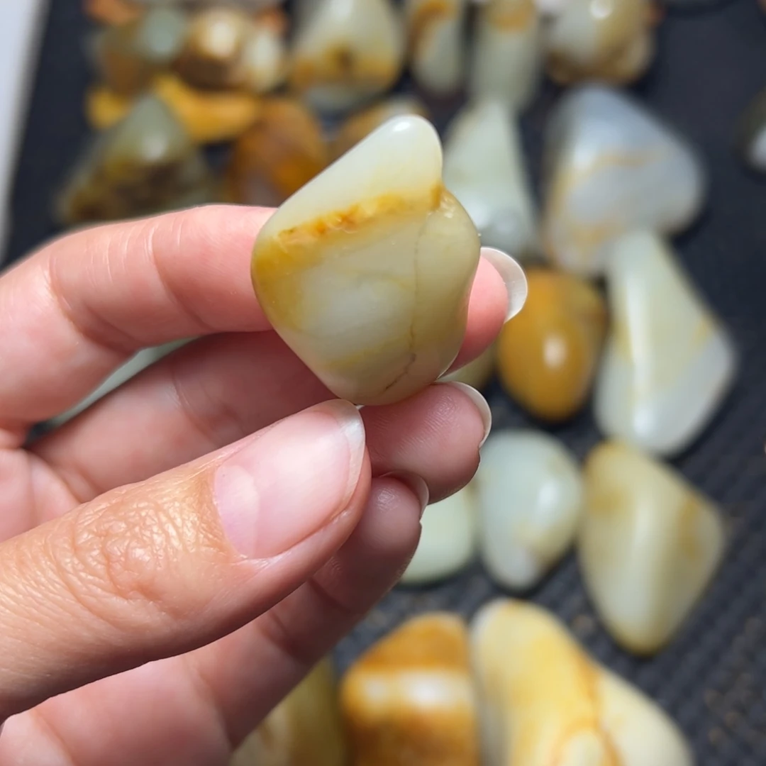 和田玉未镶嵌挂件A66