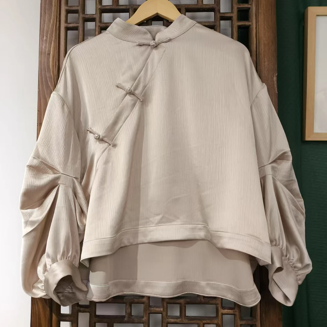 (SY4208)  凤徕兮私人定制浅金色光板捏褶袖斜襟盘扣短上衣