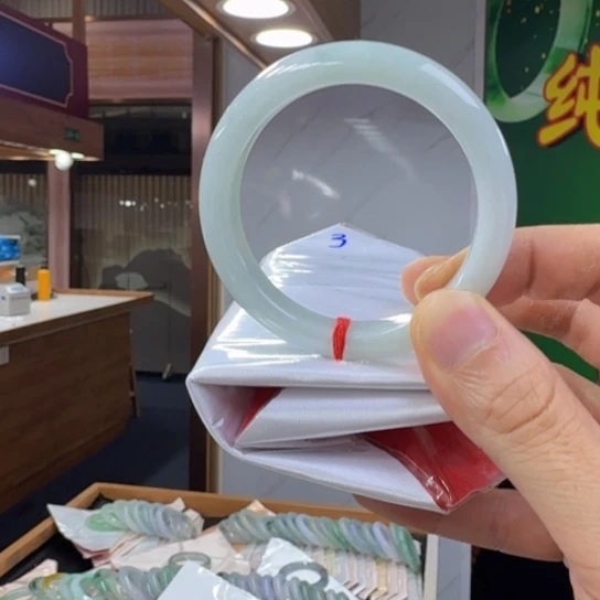 翡翠手镯未镶嵌纯天然缅甸翡翠A货