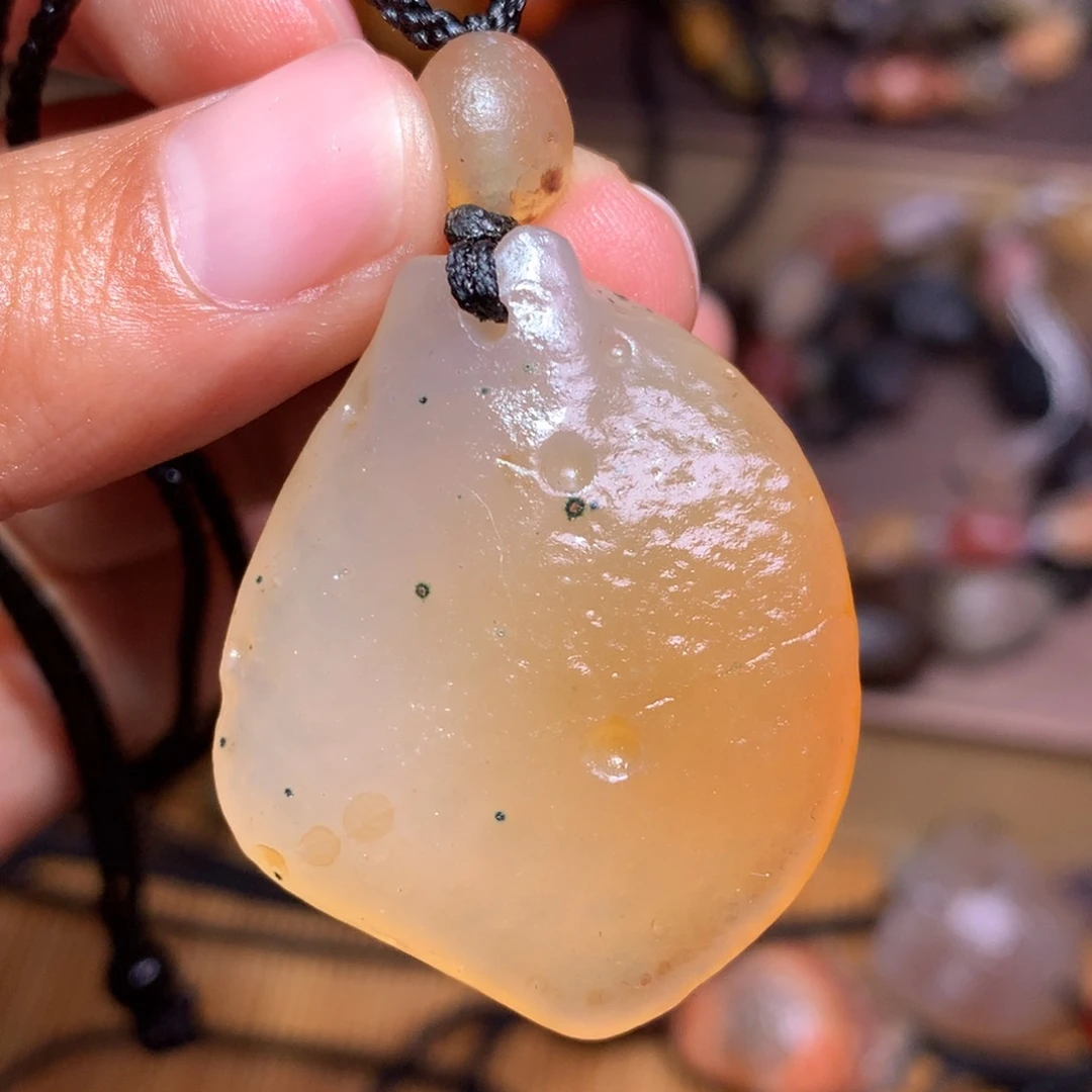 未镶嵌玛瑙/玉髓珠宝半成品